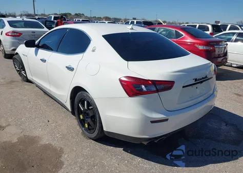 2017 Maserati Ghibli из США, поврежденный, VIN ZAM57XSA2H1206194